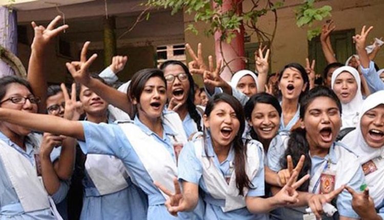 এসএসসি ও সমমান পরীক্ষা: ৯টি সাধারণ বোর্ডে বিজ্ঞানে পাস বেশি , অকৃতকার্য মানবিকে 1 এসএসসি ও সমমান পরীক্ষা: ৯টি সাধারণ বোর্ডে বিজ্ঞানে পাস বেশি , অকৃতকার্য মানবিকে 1