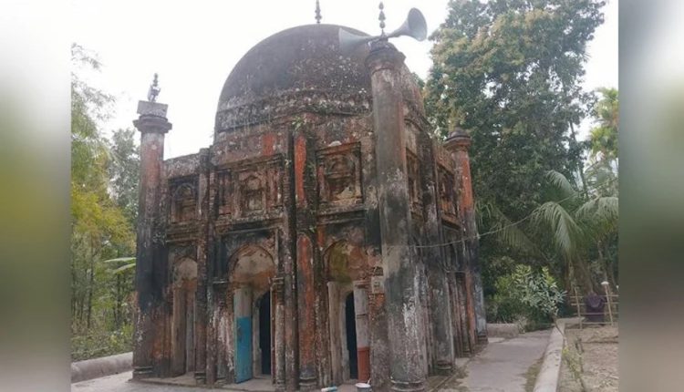 শরিয়তপুরের ঐতিহাসিক জ্বীন মসজিদ 1 শরিয়তপুরের ঐতিহাসিক জ্বীন মসজিদ 1