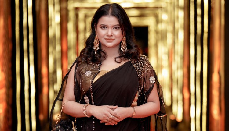 প্রেমের নাটক করার মতো বয়স নাই : শবনম ফারিয়া 1 প্রেমের নাটক করার মতো বয়স নাই : শবনম ফারিয়া 1